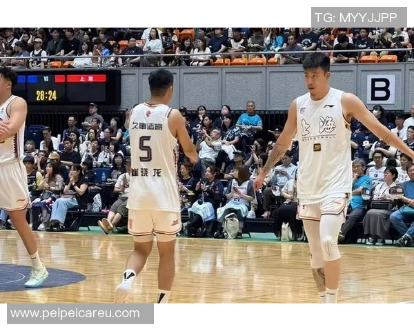 张镇麟上海首秀仅得7分 两个细节导致表现不理想 张镇麟上海首秀仅得7分 两个细节导致表现不理想