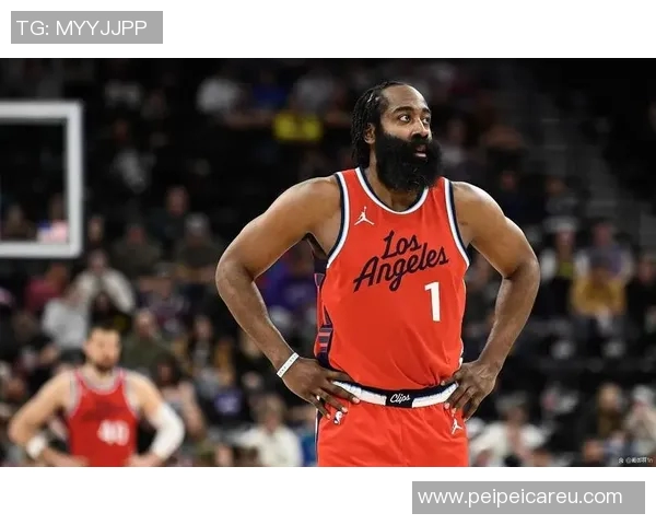 47-78被打爆!半场惨败31分,快船被摁着摩擦,哈登13分,莱昂纳德仅2分 47-78被打爆!半场惨败31分,快船被摁着摩擦,哈登13分,莱昂纳德仅2分